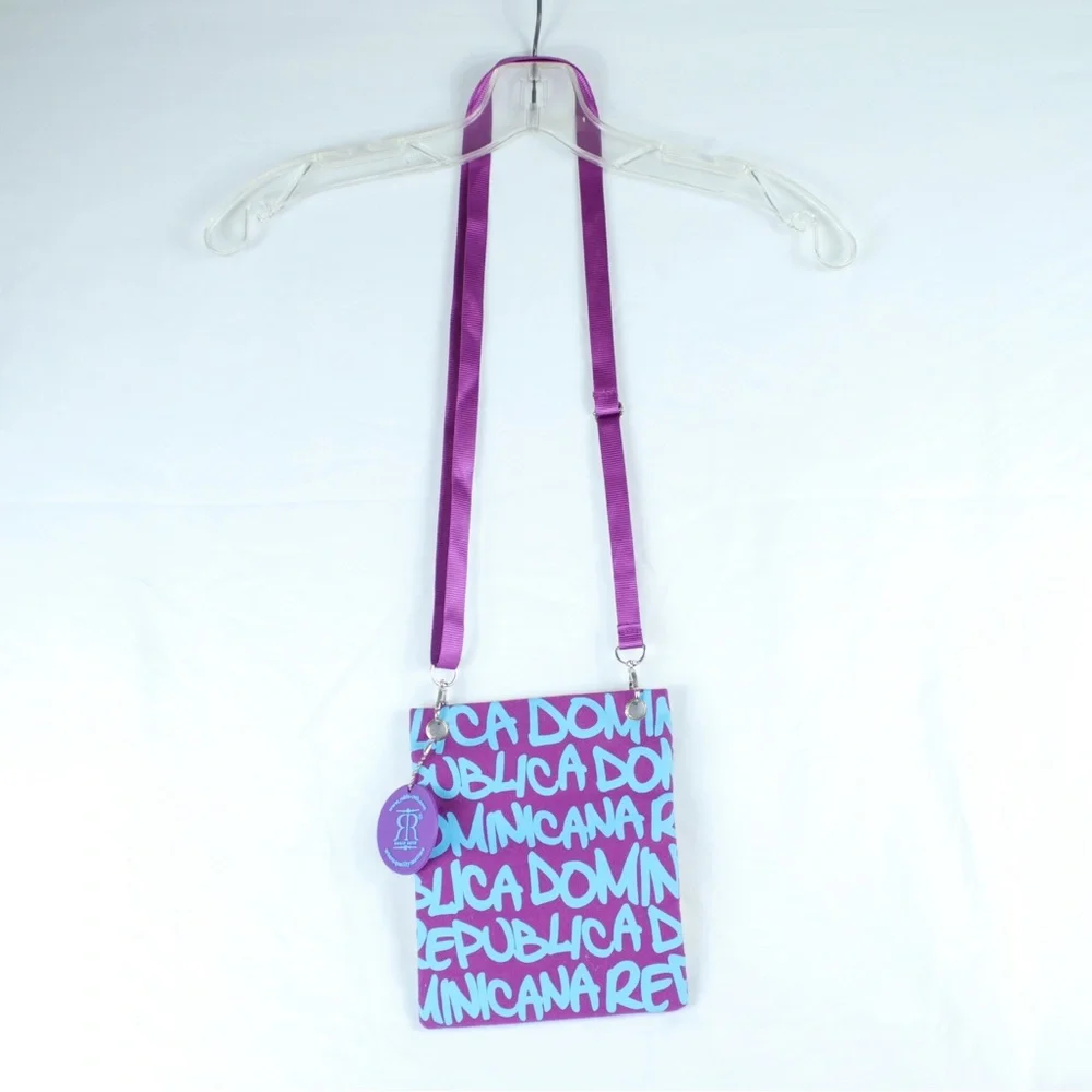 Robin‎ Ruth Purple Dominican Republic 2 Pocket Cross Body Purse - Like NEW